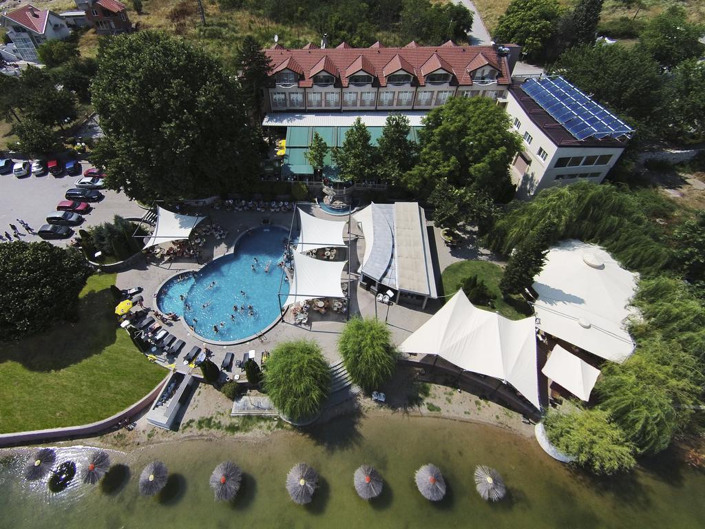 Romantique Veles Hotel Exterior photo