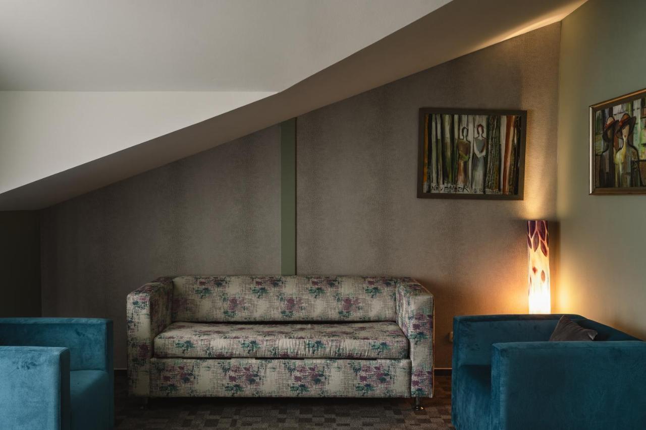 Romantique Veles Hotel Exterior photo